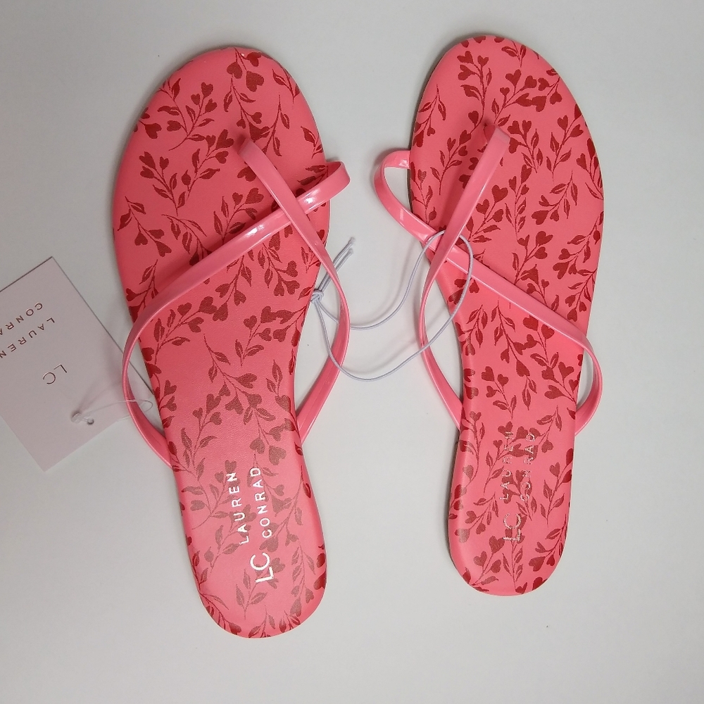 New LC Lauren Conrad Thong Sandals